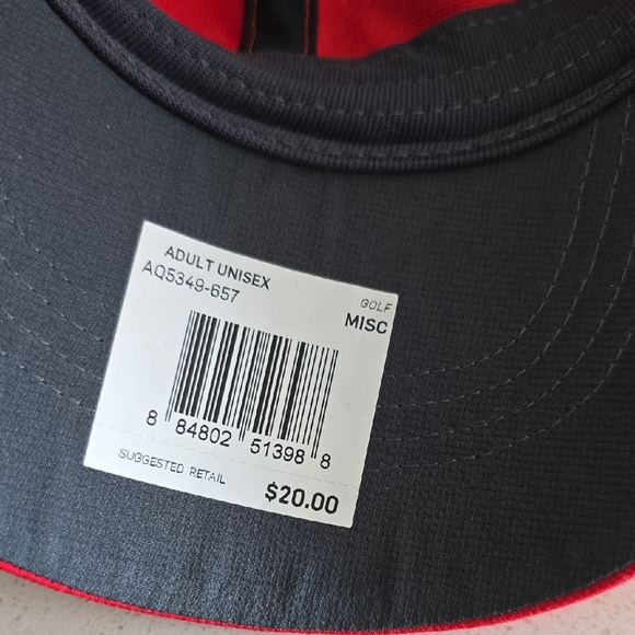Nike Red Sports Cap with White Swoosh - Picture 5 of 5